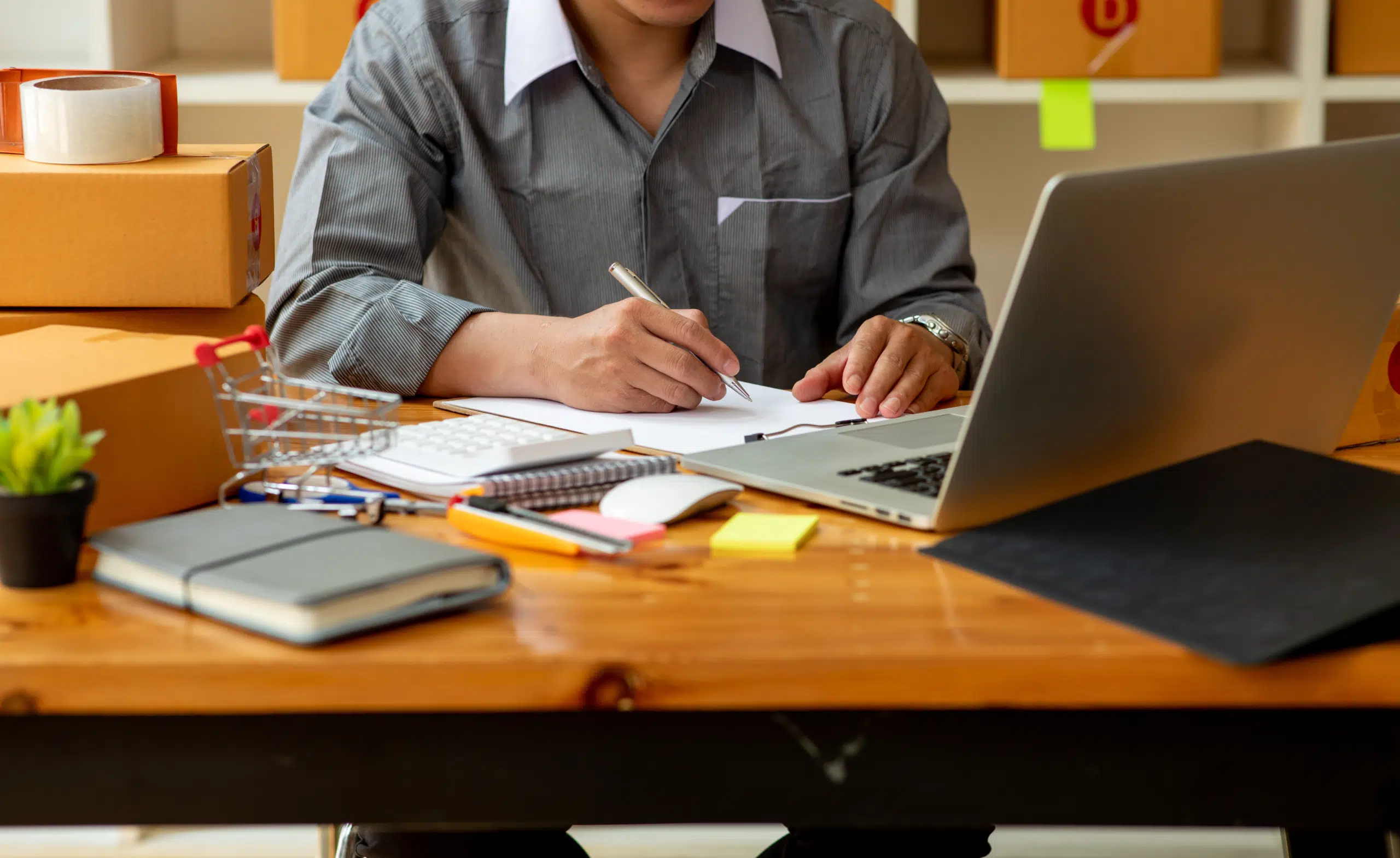 Clôturer un exercice comptable : les étapes clés pour des comptes conformes
