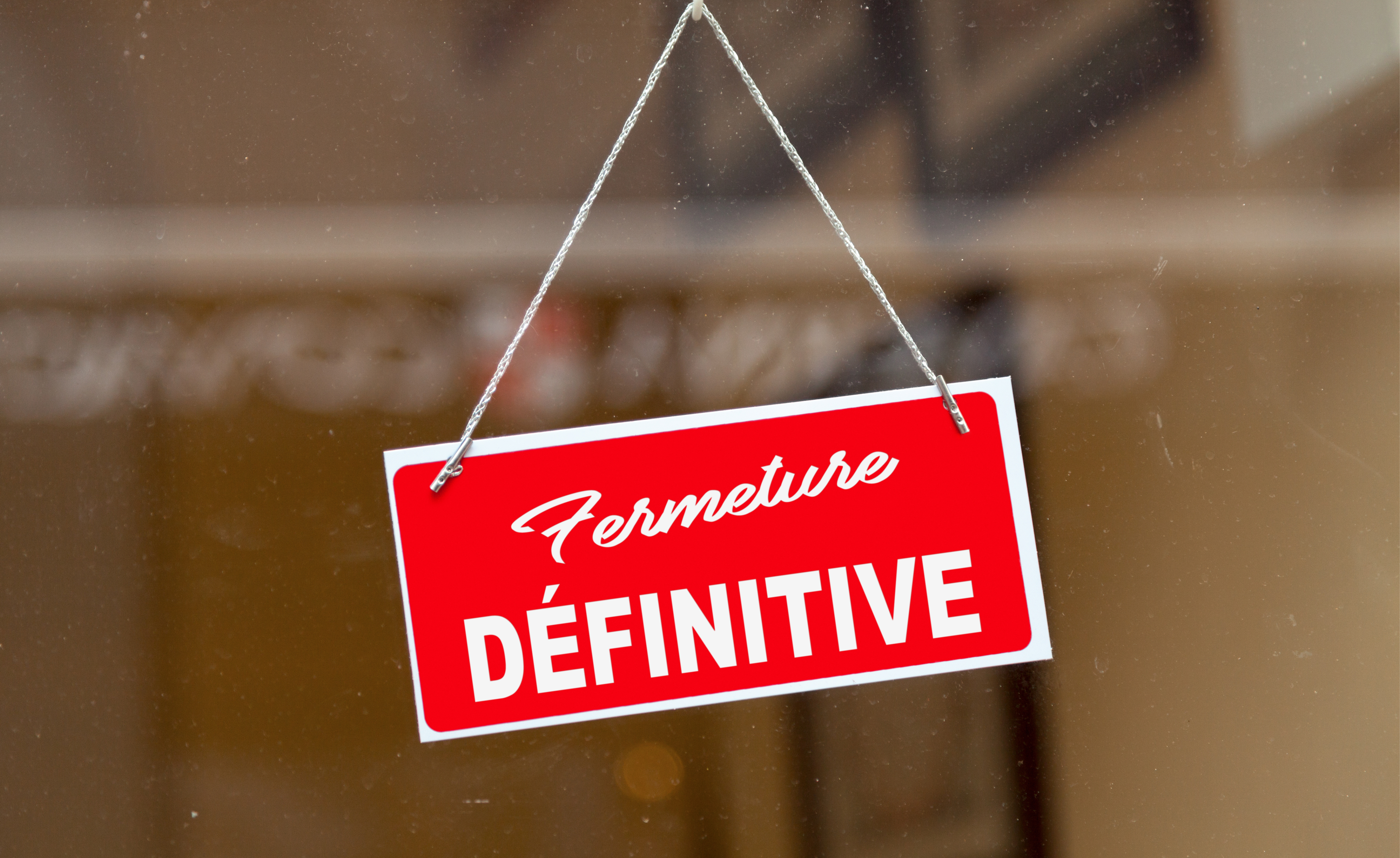 Fermer ou liquider sa société en Suisse : quelles sont les étapes ?
